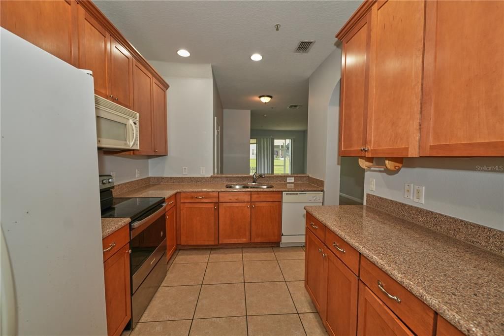 En Venta: $280,000 (3 camas, 2 baños, 1635 Pies cuadrados)