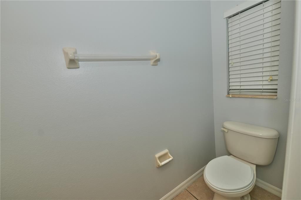 En Venta: $280,000 (3 camas, 2 baños, 1635 Pies cuadrados)