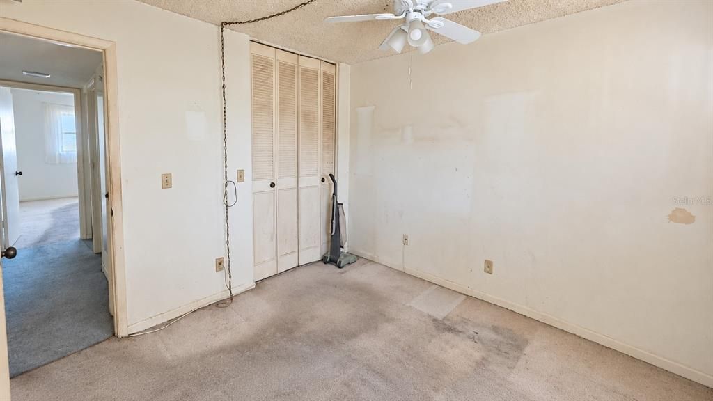 En Venta: $99,000 (2 camas, 1 baños, 840 Pies cuadrados)