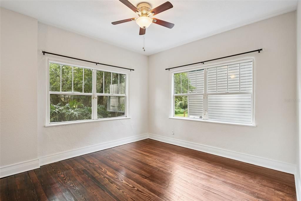 For Sale: $625,000 (2 beds, 2 baths, 1904 Square Feet)
