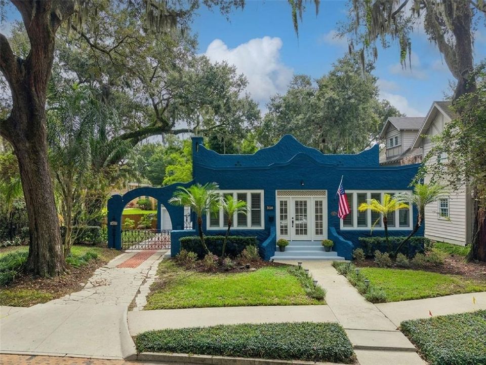 For Sale: $625,000 (2 beds, 2 baths, 1904 Square Feet)