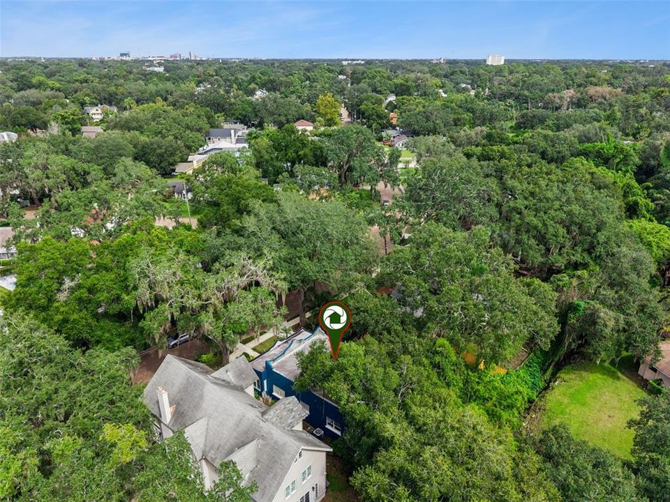 For Sale: $625,000 (2 beds, 2 baths, 1904 Square Feet)