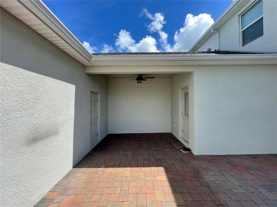 For Rent: $2,700 (3 beds, 2 baths, 1717 Square Feet)