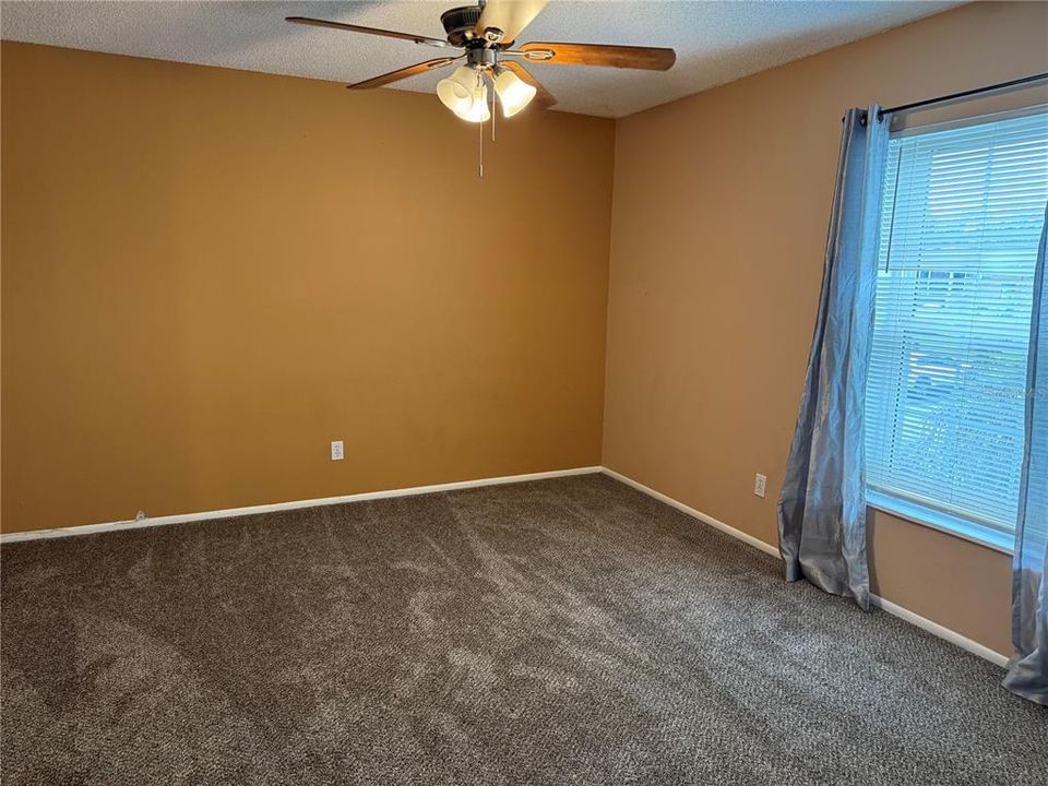 В аренду: $1,350 (1 спален, 1 ванн, 680 Квадратных фут)