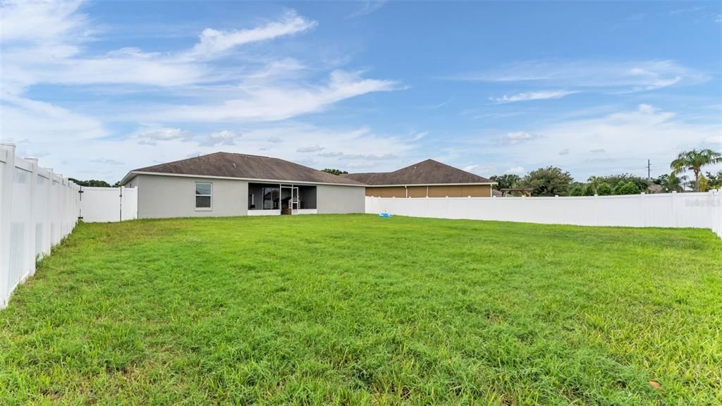 На продажу: $359,999 (3 спален, 2 ванн, 1688 Квадратных фут)