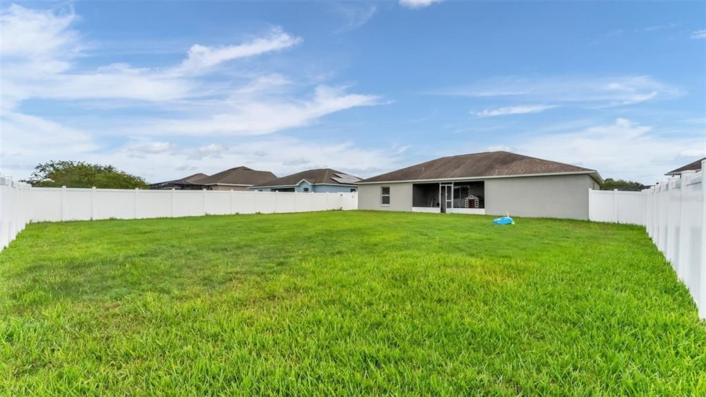 На продажу: $359,999 (3 спален, 2 ванн, 1688 Квадратных фут)