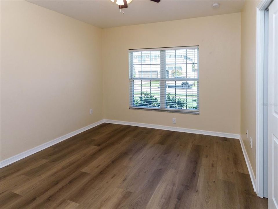 For Rent: $2,300 (4 beds, 2 baths, 2082 Square Feet)