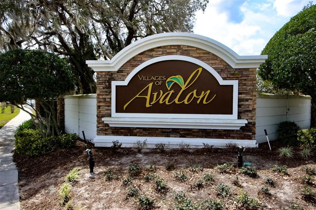 For Rent: $2,300 (4 beds, 2 baths, 2082 Square Feet)
