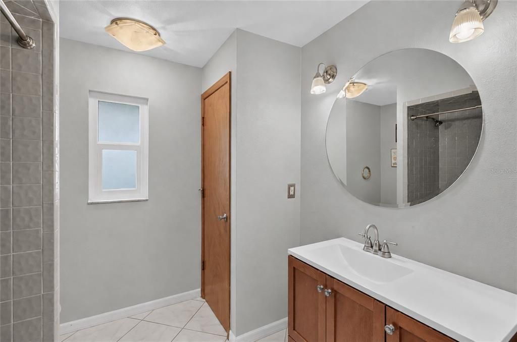 For Sale: $379,900 (3 beds, 2 baths, 2350 Square Feet)