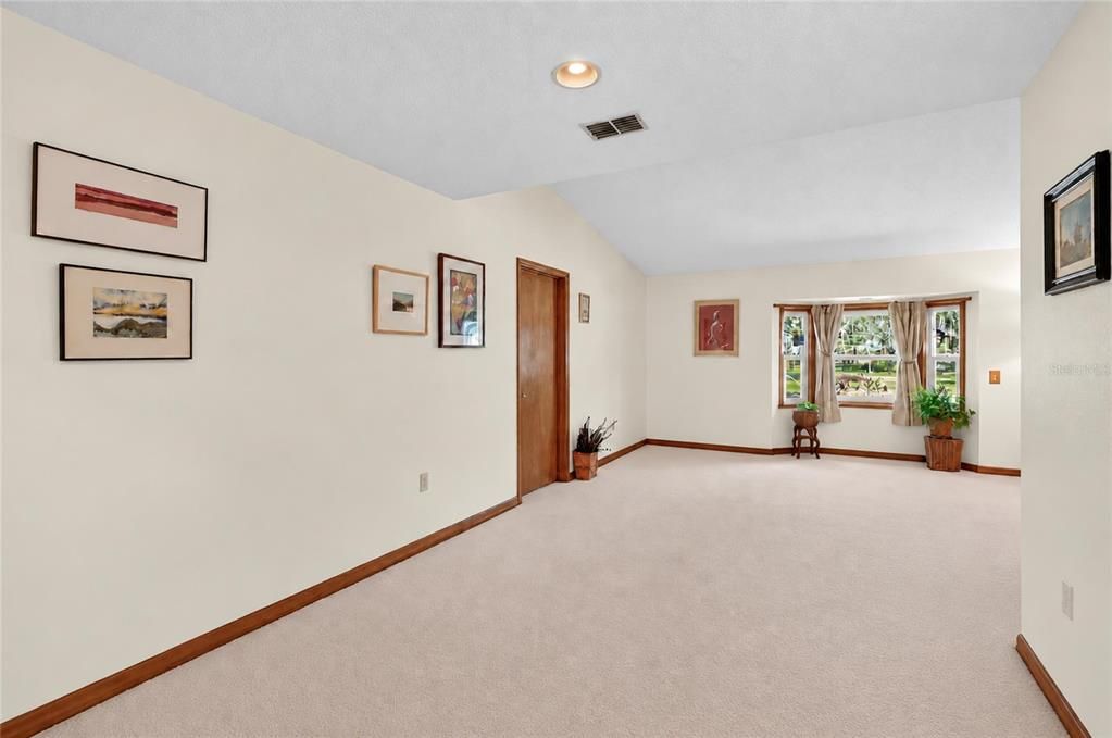 For Sale: $379,900 (3 beds, 2 baths, 2350 Square Feet)