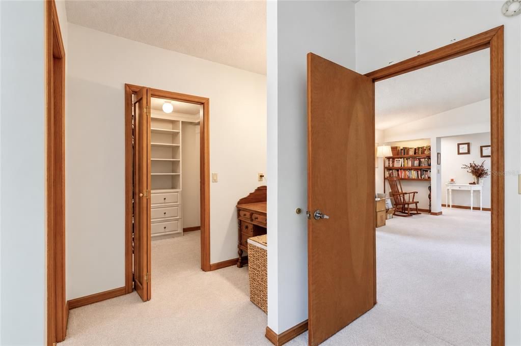 For Sale: $379,900 (3 beds, 2 baths, 2350 Square Feet)