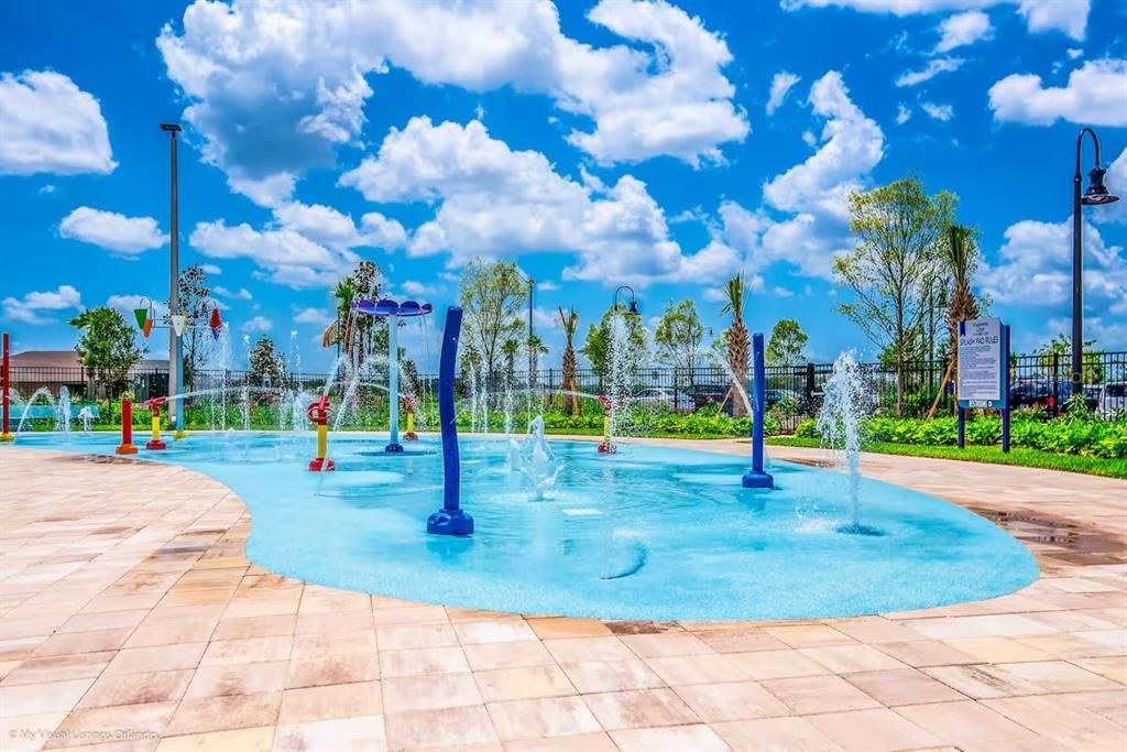 For Sale: $580,000 (6 beds, 5 baths, 3275 Square Feet)