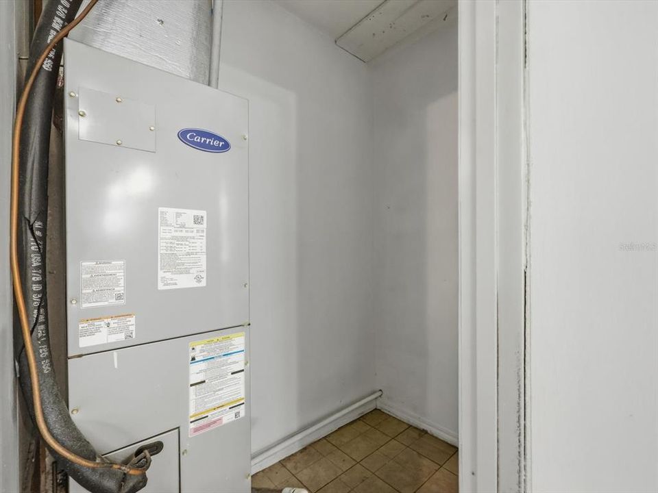 En Venta: $199,900 (2 camas, 2 baños, 1351 Pies cuadrados)