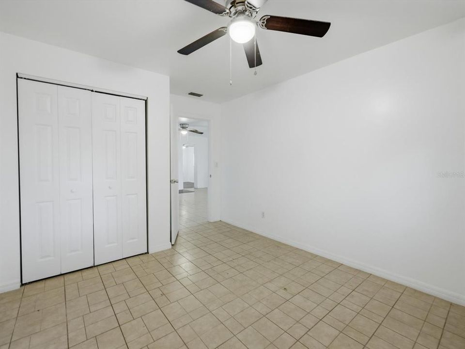En Venta: $199,900 (2 camas, 2 baños, 1351 Pies cuadrados)