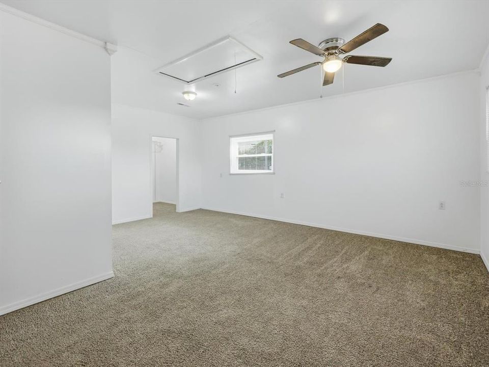 En Venta: $199,900 (2 camas, 2 baños, 1351 Pies cuadrados)