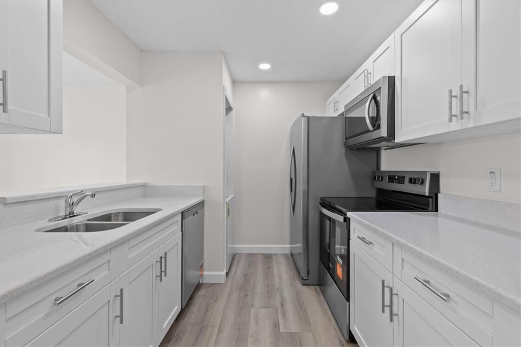 En Venta: $250,000 (2 camas, 2 baños, 1020 Pies cuadrados)