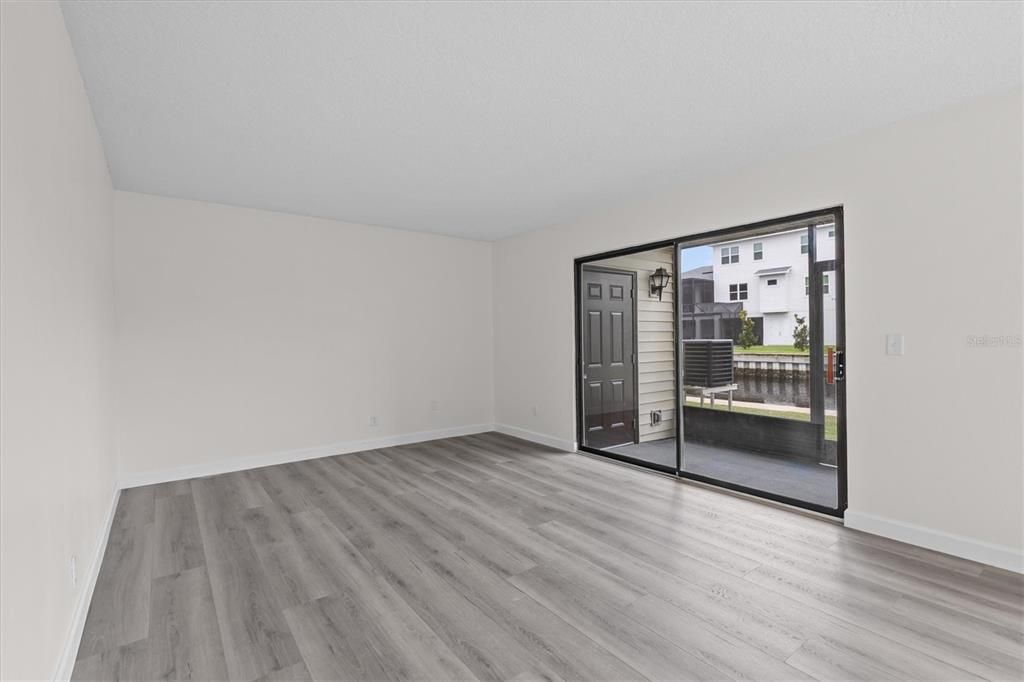 En Venta: $250,000 (2 camas, 2 baños, 1020 Pies cuadrados)