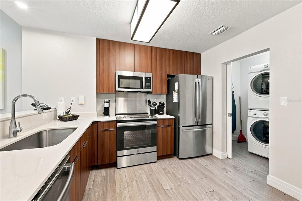 En Venta: $165,000 (2 camas, 2 baños, 1375 Pies cuadrados)