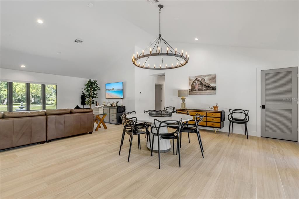 For Sale: $1,249,900 (5 beds, 3 baths, 3088 Square Feet)
