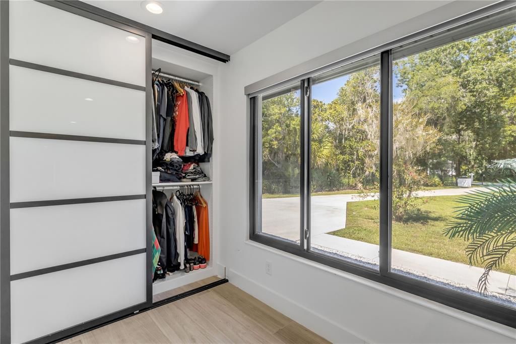 For Sale: $1,249,900 (5 beds, 3 baths, 3088 Square Feet)