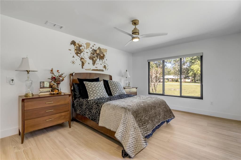 For Sale: $1,249,900 (5 beds, 3 baths, 3088 Square Feet)