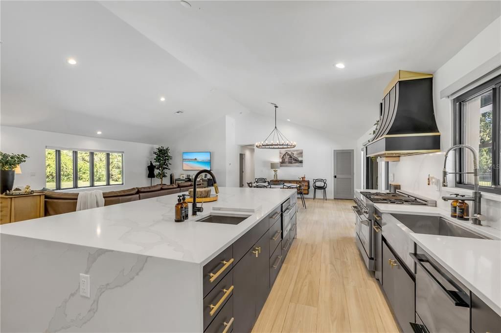 For Sale: $1,249,900 (5 beds, 3 baths, 3088 Square Feet)
