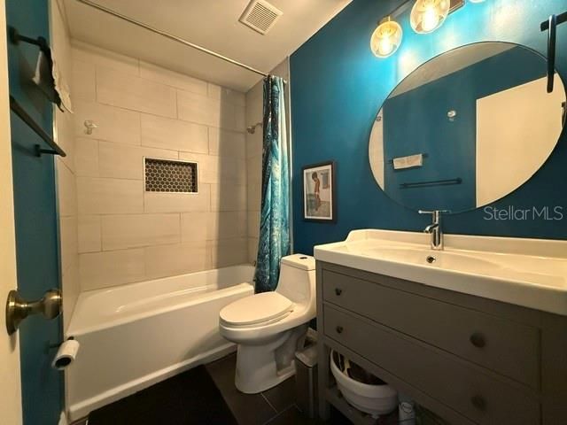 En Venta: $328,900 (3 camas, 2 baños, 1325 Pies cuadrados)