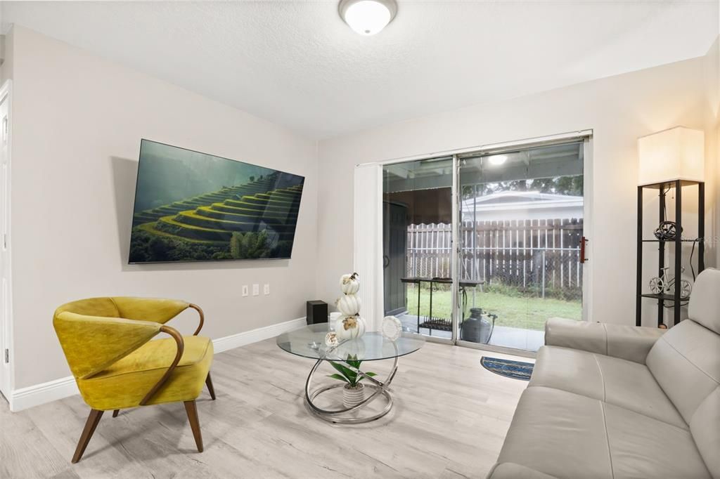 En Venta: $345,200 (3 camas, 1 baños, 1279 Pies cuadrados)
