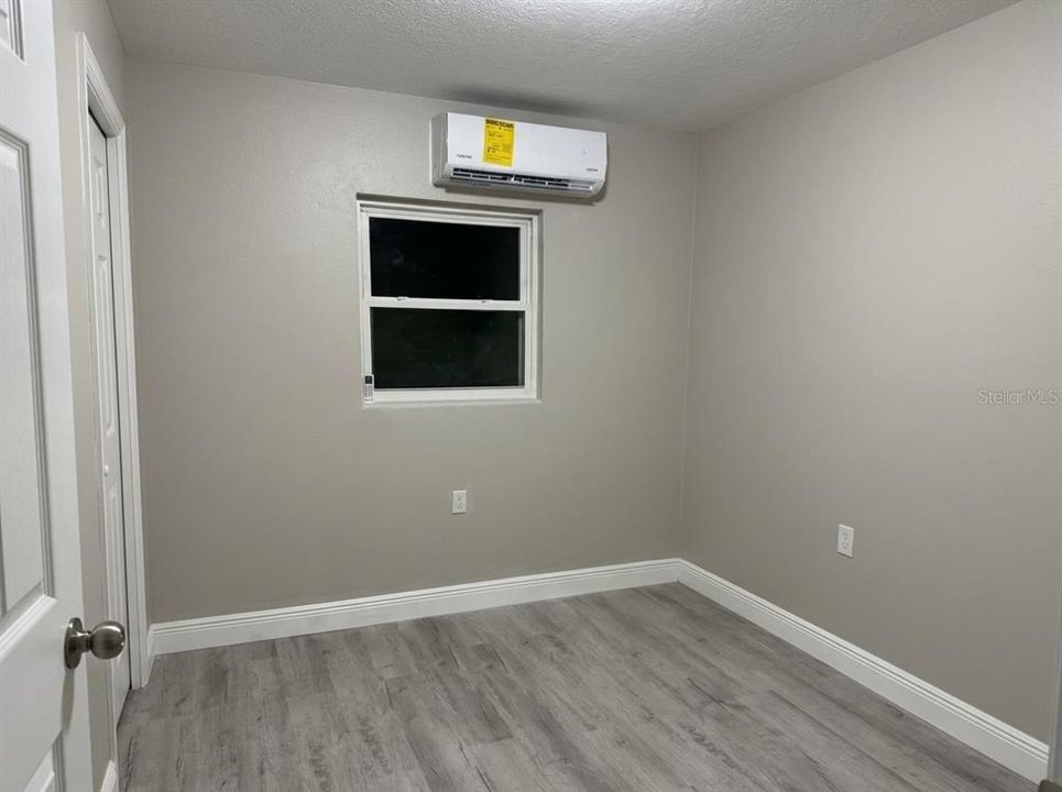 En Venta: $345,200 (3 camas, 1 baños, 1279 Pies cuadrados)