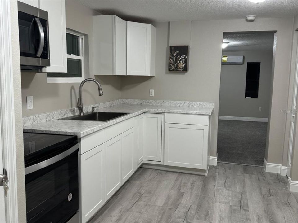 En Venta: $345,200 (3 camas, 1 baños, 1279 Pies cuadrados)