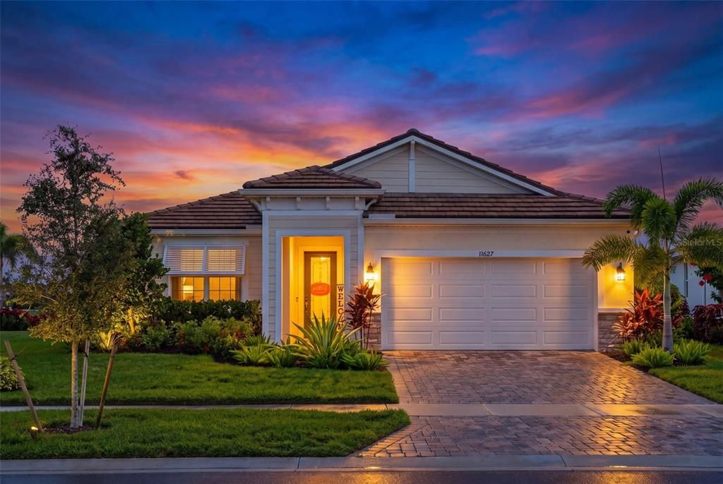 На продажу: $749,900 (3 спален, 3 ванн, 2479 Квадратных фут)