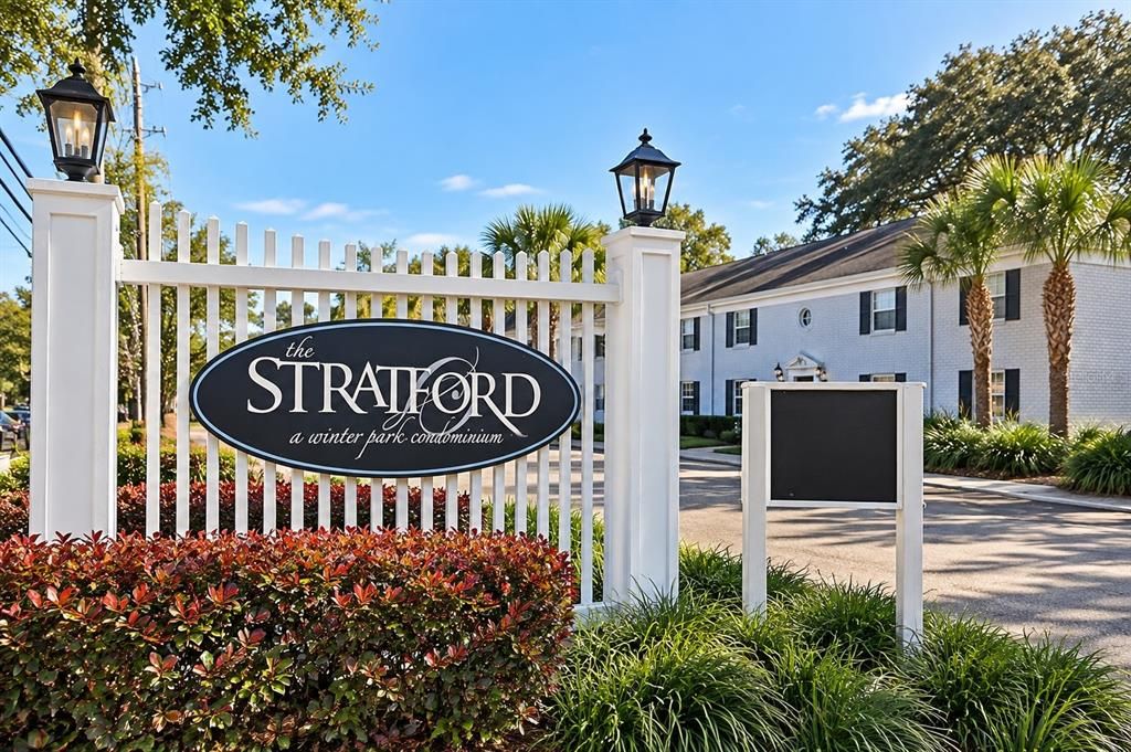 For Sale: $140,000 (1 beds, 1 baths, 678 Square Feet)