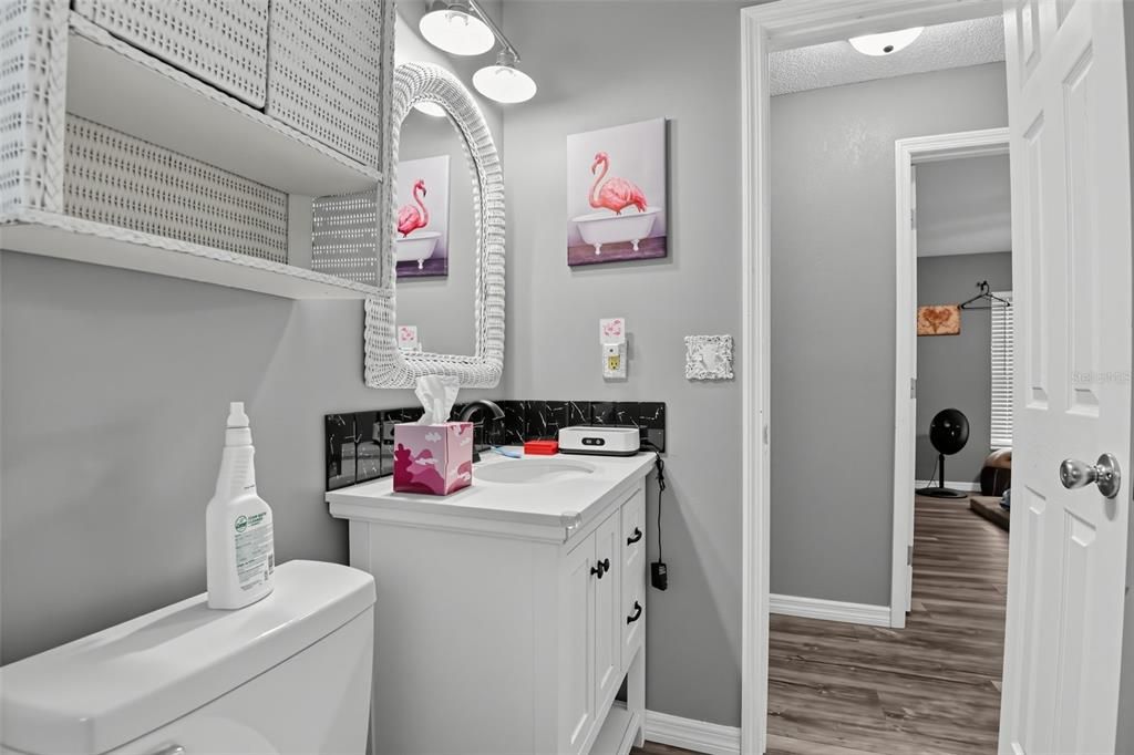 For Sale: $219,000 (2 beds, 2 baths, 1050 Square Feet)