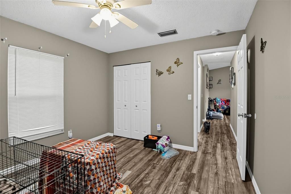 For Sale: $219,000 (2 beds, 2 baths, 1050 Square Feet)