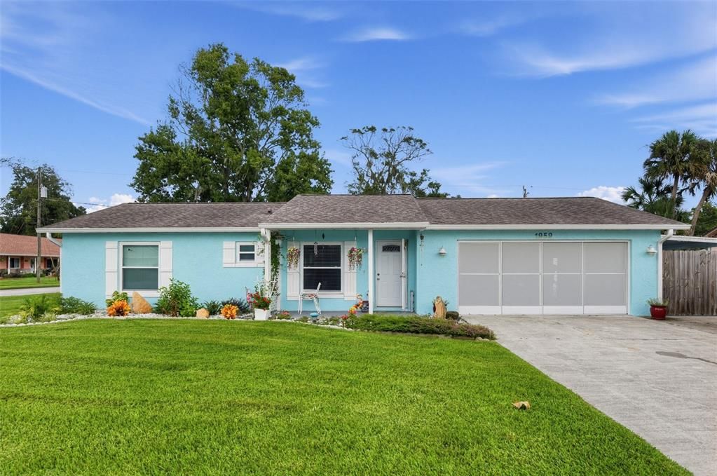 For Sale: $219,000 (2 beds, 2 baths, 1050 Square Feet)
