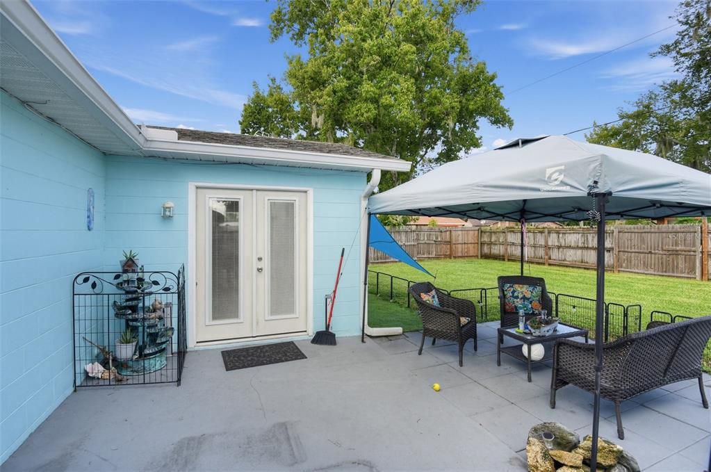 For Sale: $219,000 (2 beds, 2 baths, 1050 Square Feet)