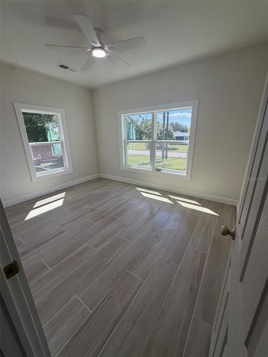 For Sale: $339,000 (3 beds, 2 baths, 1703 Square Feet)