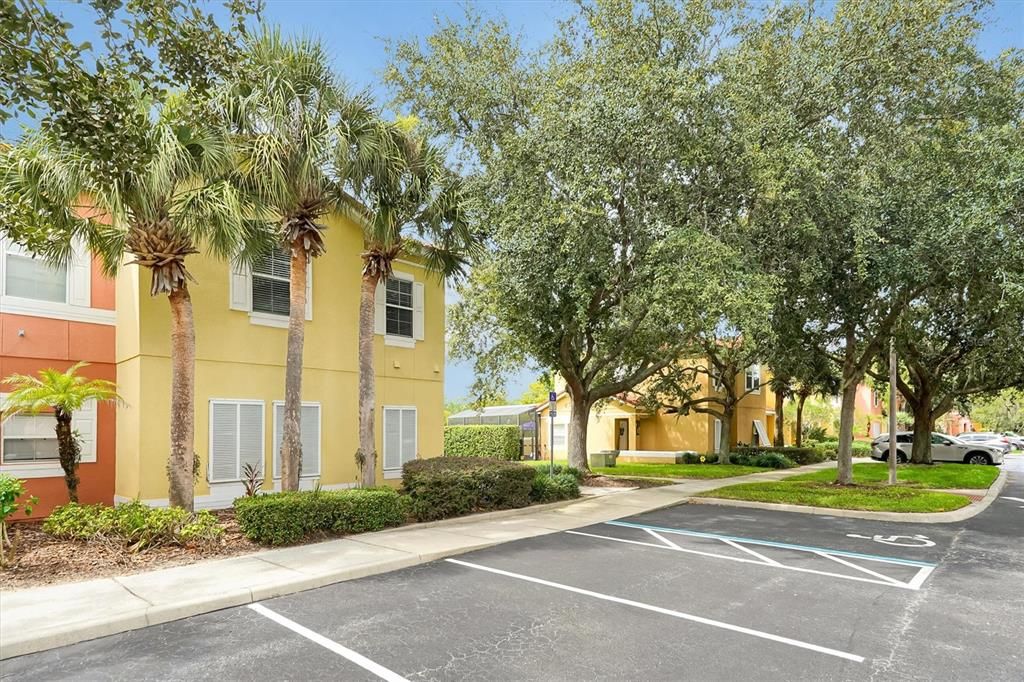For Sale: $415,000 (4 beds, 3 baths, 1636 Square Feet)