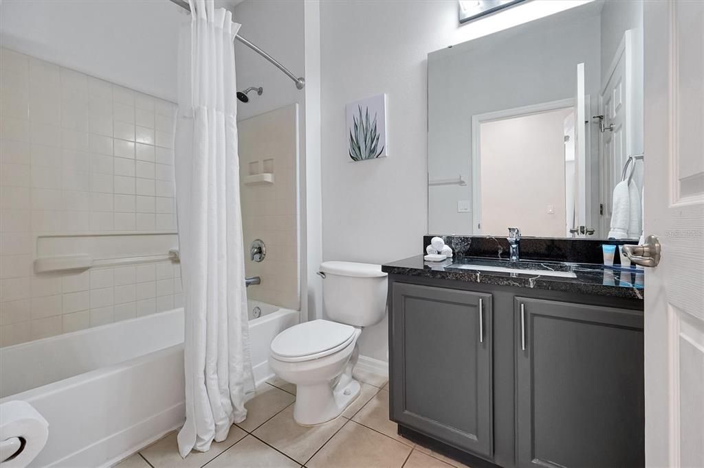 For Sale: $415,000 (4 beds, 3 baths, 1636 Square Feet)