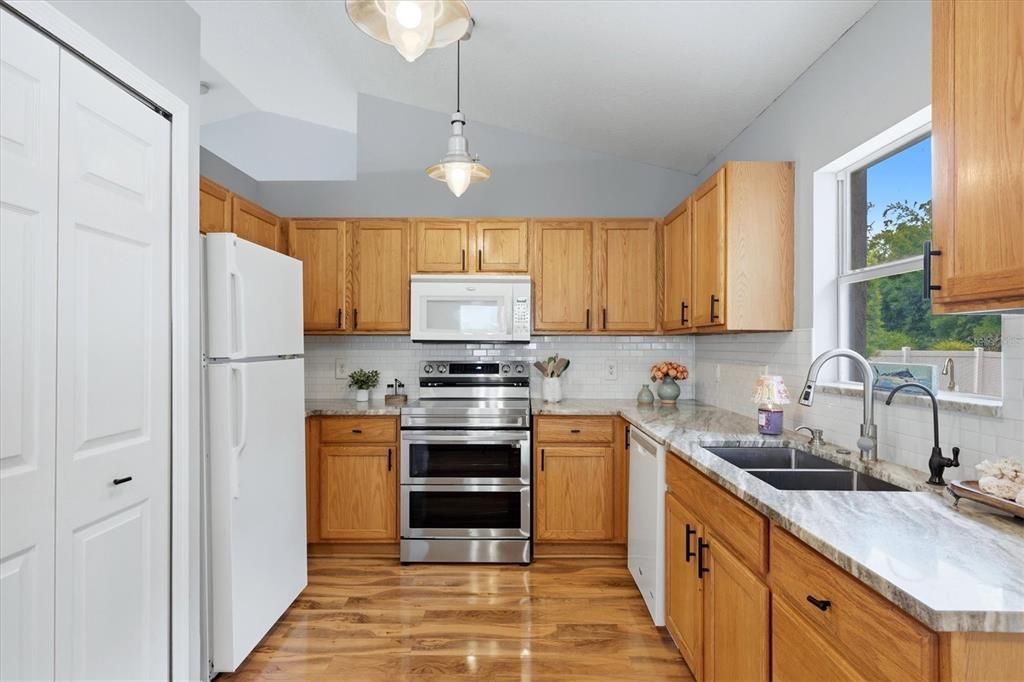En Venta: $315,000 (3 camas, 2 baños, 1535 Pies cuadrados)