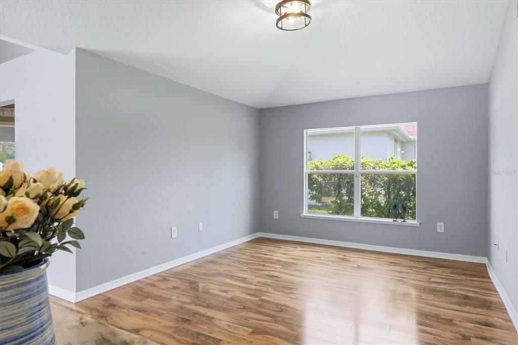 En Venta: $315,000 (3 camas, 2 baños, 1535 Pies cuadrados)