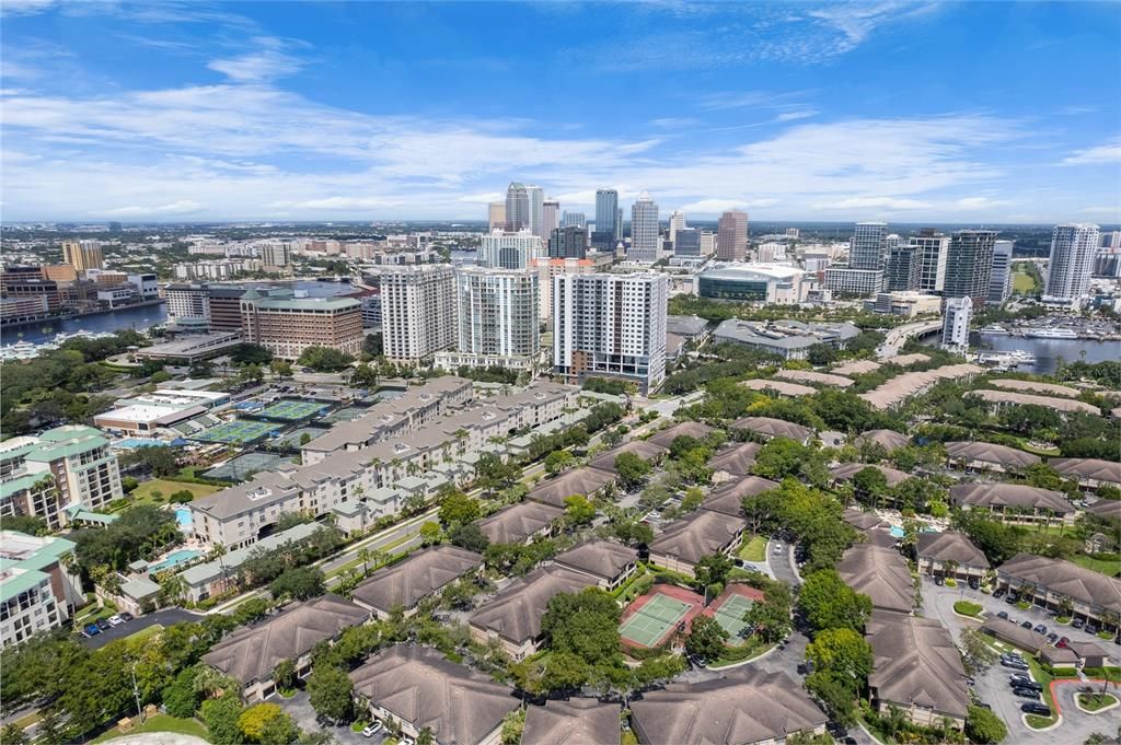 En Venta: $315,000 (1 camas, 1 baños, 836 Pies cuadrados)