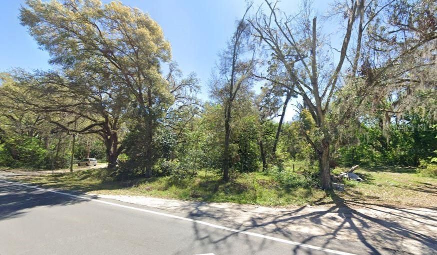 En Venta: $50,000 (0.60 acres)