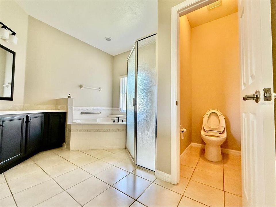 В аренду: $2,500 (4 спален, 3 ванн, 2244 Квадратных фут)