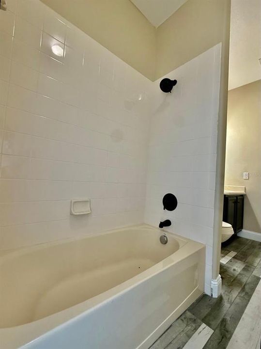 В аренду: $2,500 (4 спален, 3 ванн, 2244 Квадратных фут)