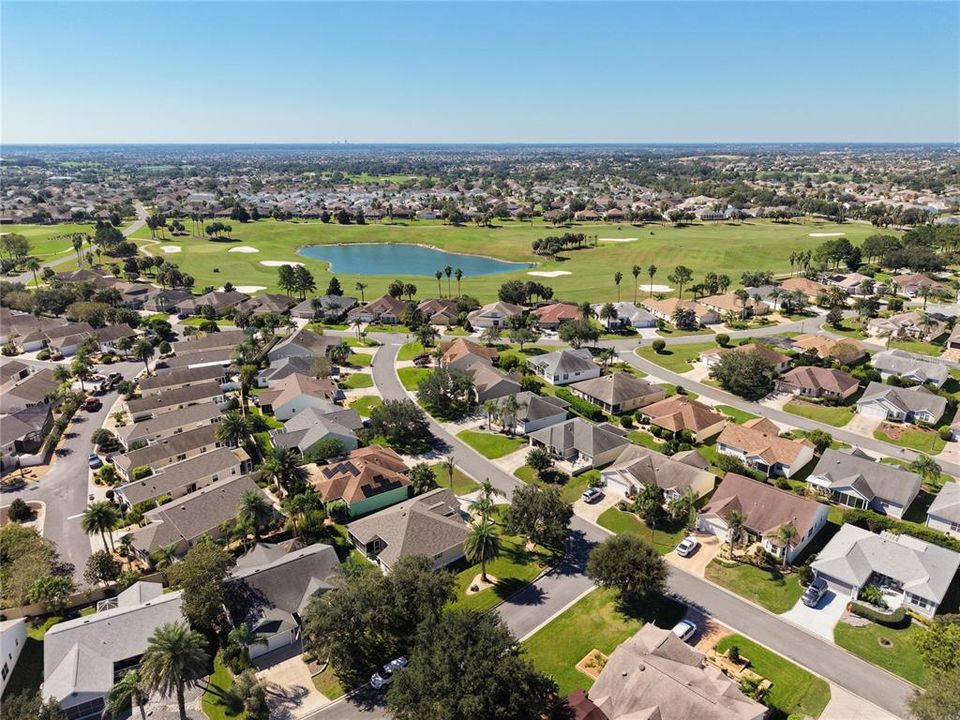 For Sale: $399,900 (3 beds, 2 baths, 1715 Square Feet)