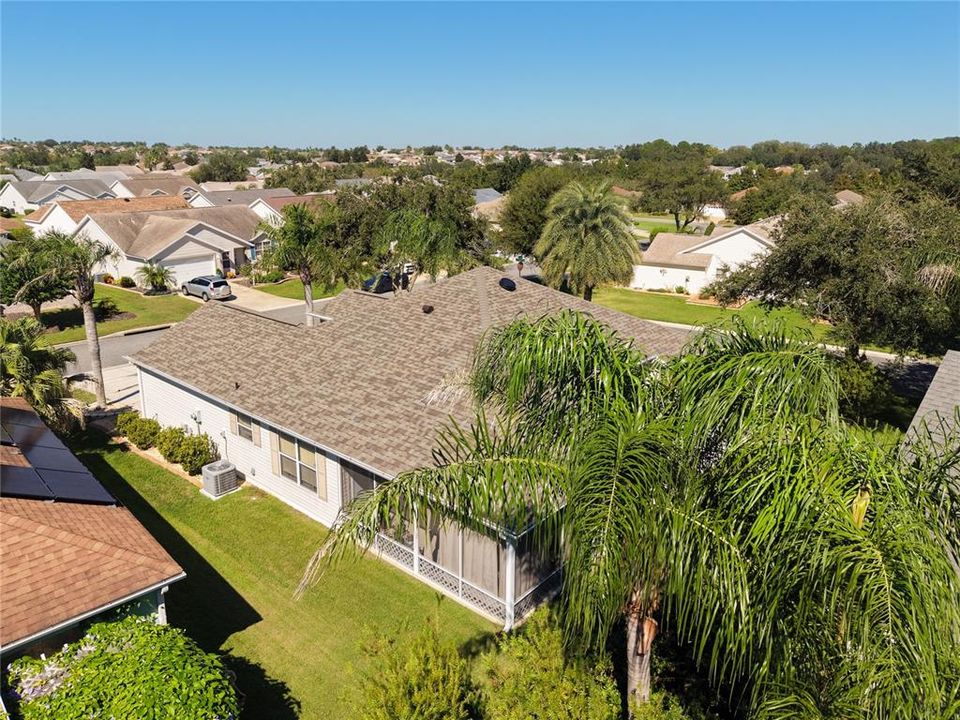 For Sale: $399,900 (3 beds, 2 baths, 1715 Square Feet)