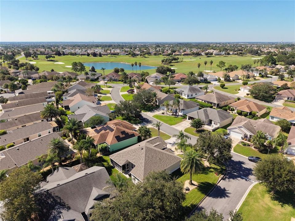 For Sale: $399,900 (3 beds, 2 baths, 1715 Square Feet)