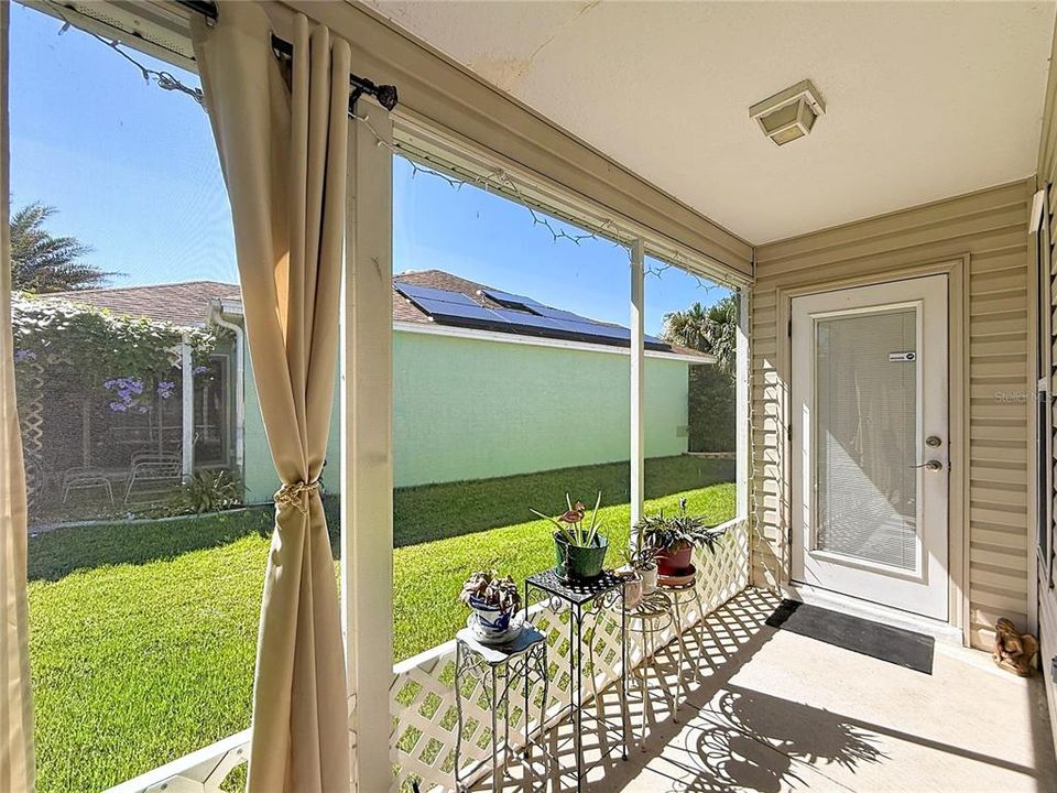 For Sale: $399,900 (3 beds, 2 baths, 1715 Square Feet)