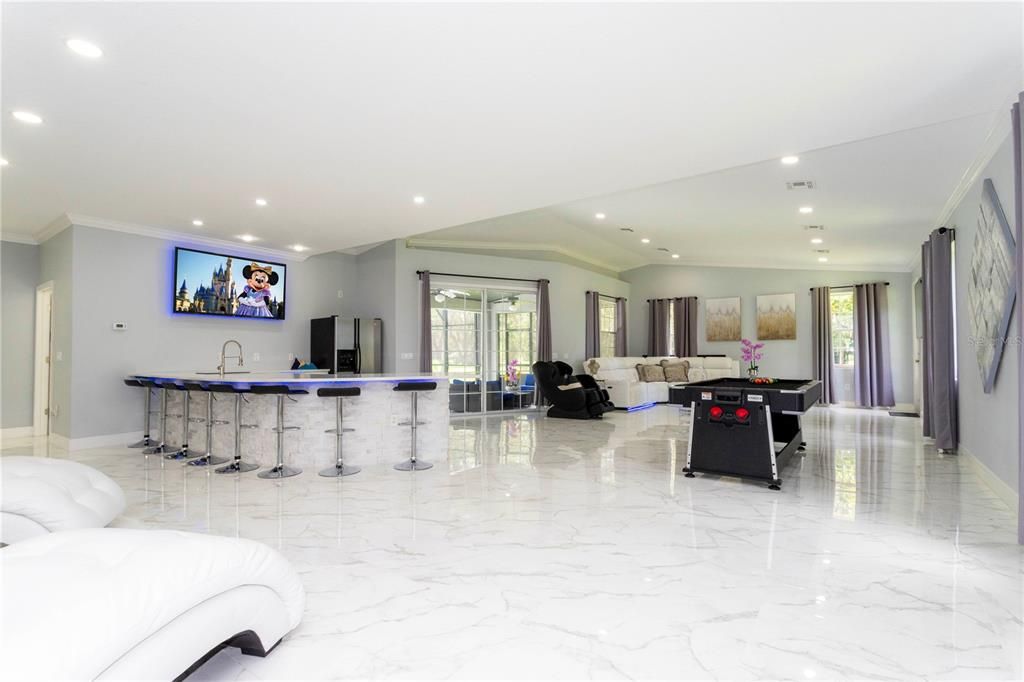 En Venta: $1,350,000 (7 camas, 7 baños, 4918 Pies cuadrados)